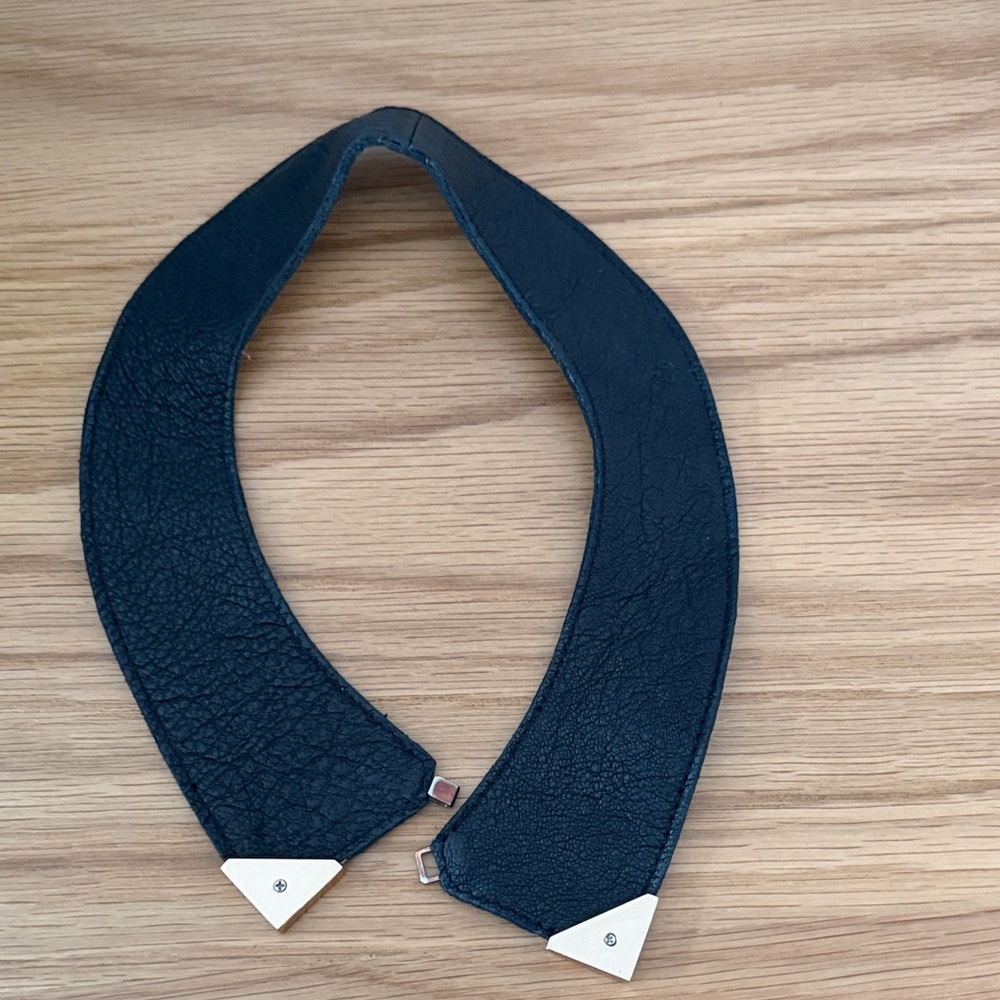 Elegant Black Leather Collar Necklace